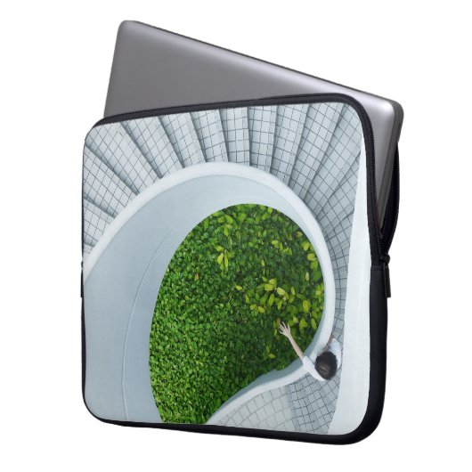 Stehende Wendeltreppe Laptopschutzhülle (Vorderseite Links)