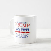 Steigen Sie in den Trumpf-Zug ein - Anti-Trumpf - Kaffeetasse (Vorderseite Links)