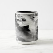 Steigende Flut am Strand Tasse (Zentrum)