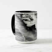 Steigende Flut am Strand Tasse (Vorderseite Links)