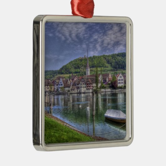 Stein auf dem Fluss Rhein Ornament Aus Metall (Rechts)