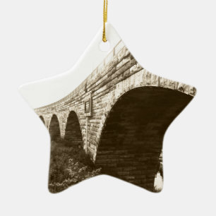 Steinbogenbrücke Keramik Ornament