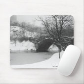 Steinbrücke über Schnee bedeckte Fluss Mousepad (Mit Mouse)