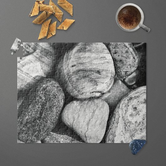 Steine in Schwarz und Weiß Puzzle