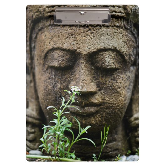 Steingartenstatue mit Blume Klemmbrett (Vorderseite)
