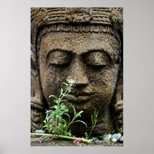 Steingartenstatue mit Blume Poster