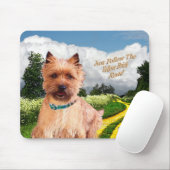 Steinhaufen Terrier folgen gerade gelber Mousepad (Mit Mouse)