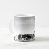 Steiniger Punkt-Leuchtturm Kaffeetasse (Vorderseite Links)