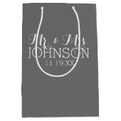 Steinkohle - Mr. & Mrs. Gastgeschenke Hochzeiten Mittlere Geschenktüte (Vorderseite)