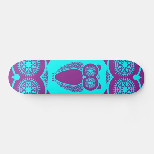 Stella Hootie Skateboard (Horizontal)