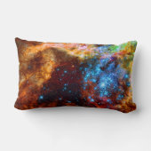 Stellar Kinderzimmer R136 im Tarantula-Nebel Lendenkissen (Rückseite)