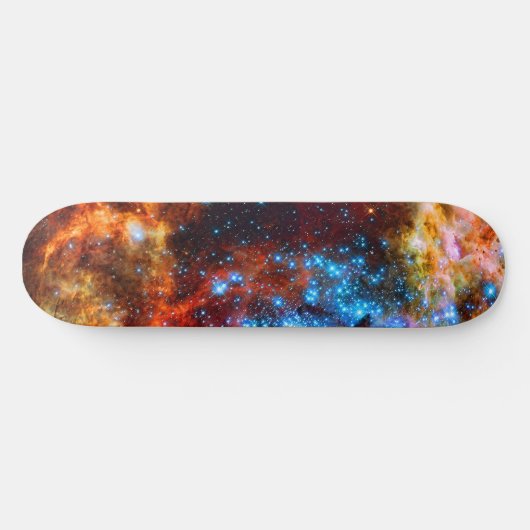 Stellar Kinderzimmer R136 im Tarantula-Nebel Skateboard (Horizontal)