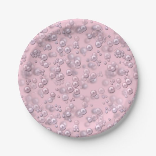 Stellen der weißen rosa Perlen auf rosa Samt Pappteller (Vorderseite)