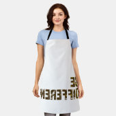 Stellen Sie sich anders heraus Schürze (Getragen)