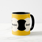 Stellen Sie sich das Logo gelb vor Tasse (VorderseiteRechts)