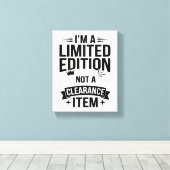 Stellen Sie sich mit dieser einzigartigen "Limited Leinwanddruck (Insitu (Holzboden))