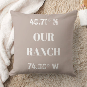 Stellen Sie unsere Ranch-Koordinaten Throw Kissen