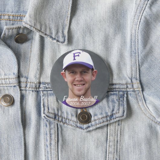 StembridgeW2007Tasse, Furman Baseball, 2006-2007 Button (Beispiel)