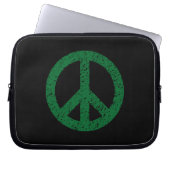 Stenciled Peace Symbol - Dk Grn on Blk Laptopschutzhülle (Vorderseite)