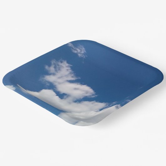 Steps in the clouds pappteller (Gewinkelt)