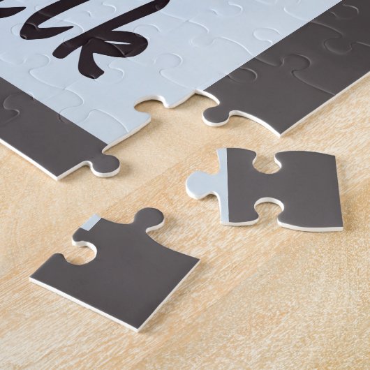 Stern Tabby Cat verlangt einen ernsthaften Vortrag Puzzle (Seite)