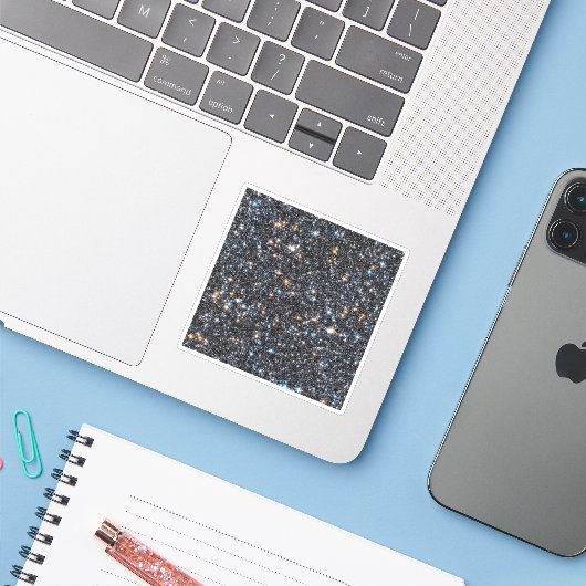 Sterne in der galaktischen Masse der Milchstraße. Aufkleber (Laptop mit iPhone)