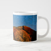Sterne und Roter Rock Jumbo-Tasse (Rechts)
