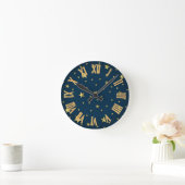Sternenfeld auf Deep Midnight Blue Sky Runde Wanduhr (Zuhause)