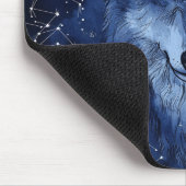 Sternenhimmelblauer Wolf Kosmos Mousepad (Ecke)