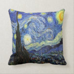 Sternenklare Nacht durch Vincent van Gogh 1889 Kissen<br><div class="desc">Meines Wissens sind diese Bilder im public domain und geglaubt,  um frei zu sein,  ohne Beschränkung in den US zu verwenden. 
 Treten Sie mit mir bitte in Verbindung,  wenn Sie entdecken,  dass irgendwelche Bilder nicht im public domain sind.</div>
