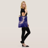 Sternennacht mit Galaxie Tasche (Am Model)