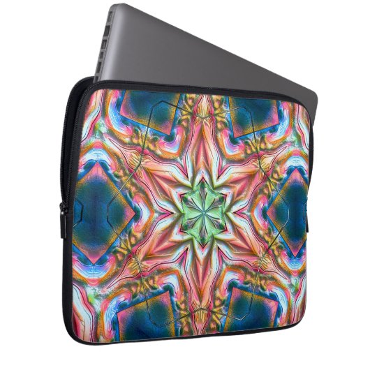 Sternkaleidoskop in rauer Textur, verbrannter Lach Laptopschutzhülle (Vorne Rechts)