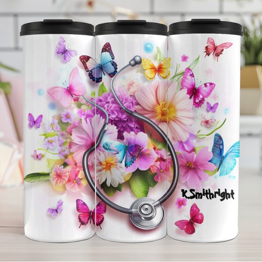 Stethoskop Blumen Schmetterlinge Personalisierter Thermosbecher