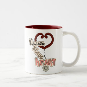 Stethoskop-Krankenschwestern haben Herz-T - Shirts Zweifarbige Tasse