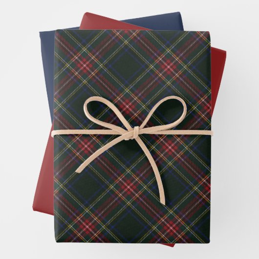 Stewart Black Modern Original Scottish Tartan Geschenkpapier Set (Beispiel)