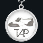 Stich Shoe Tapper Tanzlehrer Tänzer Tapdance Gesch Versilberte Kette<br><div class="desc">Eine originelle Illustration eines schwarz-weißen Oxford-stich-Tanzschuhs. Ideal für Ihren Lieblings-Tanzlehrer,  Studio-Besitzer oder Tapper! Sehen Sie nicht,  wonach Sie suchen? Brauchen Sie Hilfe bei der Anpassung? Klicken Sie auf "rebeccaheartsny" (obere rechte Ecke) und dann auf "Kontakt mit diesem Designer",  um etwas für Sie kreiert zu haben!</div>
