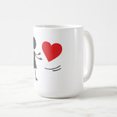 Stick Figure Girl Catching Heart Graphic Tee Kaffeetasse (VorderseiteRechts)