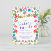 Stickerei Floral Quinceñera mexikanisches Spanisch Einladung (Stehend Vorderseite)