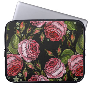 Stickerei rote Rosen vintage nahtloses Muster. Bea Laptopschutzhülle