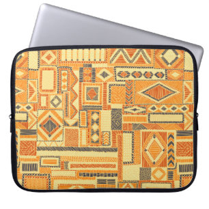 Stickereimuster, nahtlos verziert. Bohemisch Laptopschutzhülle
