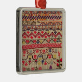 Stickereiprobenehmer Silbernes Ornament (Rechts)