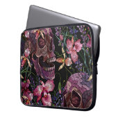 Stickiger Schädel: gotisch-orchid Muster Laptopschutzhülle (Vorderseite Links)