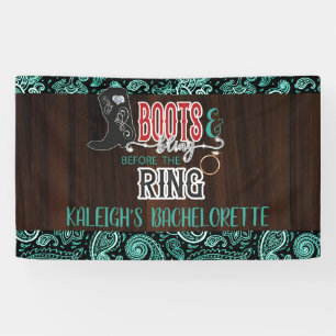 Stiefel & Bling vor dem Ring-Banner Banner