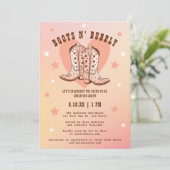 Stiefel & Bubbly Cowgirl Western Peach Brautparty Einladung (Stehend Vorderseite)