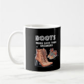 Stiefel: Mehr Sass als Sneakers Kaffeetasse (Links)