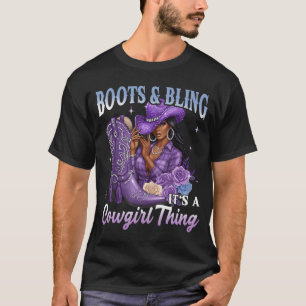 Stiefel und Bling Es ist ein Kuhgirlhing Lila West T-Shirt