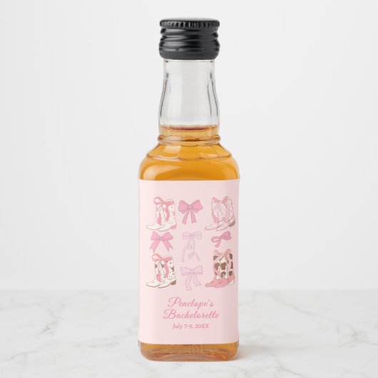 Stiefel und Bows Pink Girly Junggeselinnen-Abschie Alkoholflaschenetikett (Vorderseite)