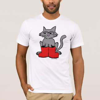 Stiefel und Katzen T-Shirt