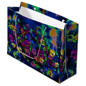Stiefmütterchen Abstract 2 Große Geschentktasche Geschenktüte (Vorderseite Schrägansicht)