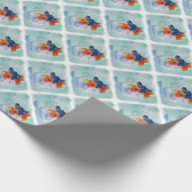 STIEFMÜTTERCHEN IN EINEM TEACUP-VERPACKUNGS-PAPIER